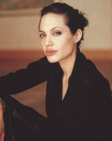 Angelina Jolie Hairstyles