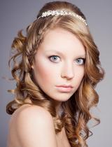   German-Salon Hairstyle by Hair Arena Intercoiffure