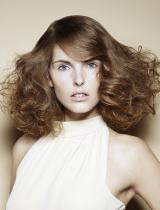   Swiss-Salon Hairstyle by Nicole Kuhn