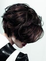 Medium Choppy Hairstyle by Great Lengths