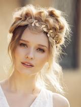 Medium Wedding Hairstyle by Saint Algue